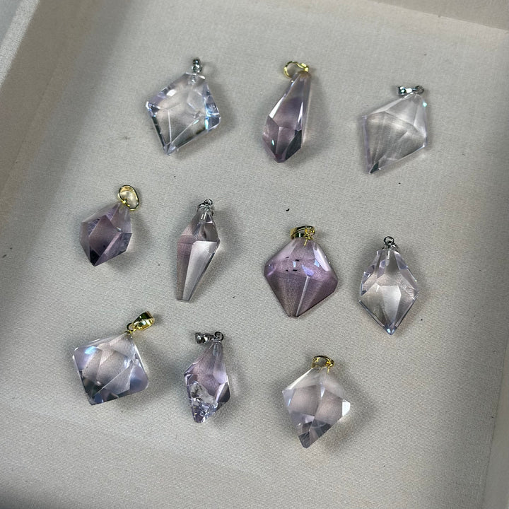 Rose De France Pendants Lot