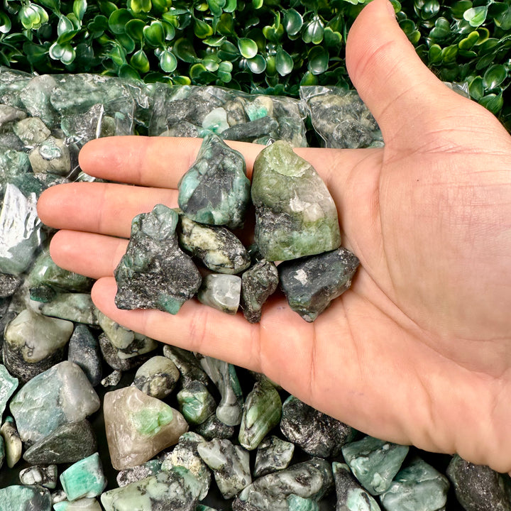 Tumbled Emerald In Matriz - 500g Bag