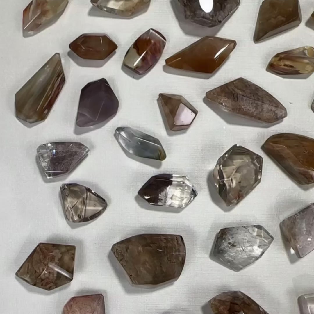 High Quality Garden Quartz Baby Towers
