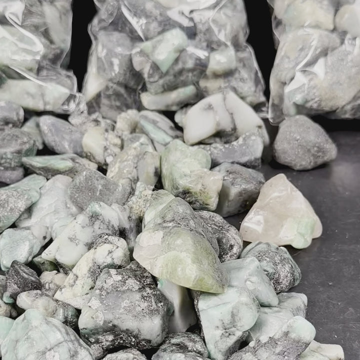 Tumbled Emerald In Matriz - 500g Bag