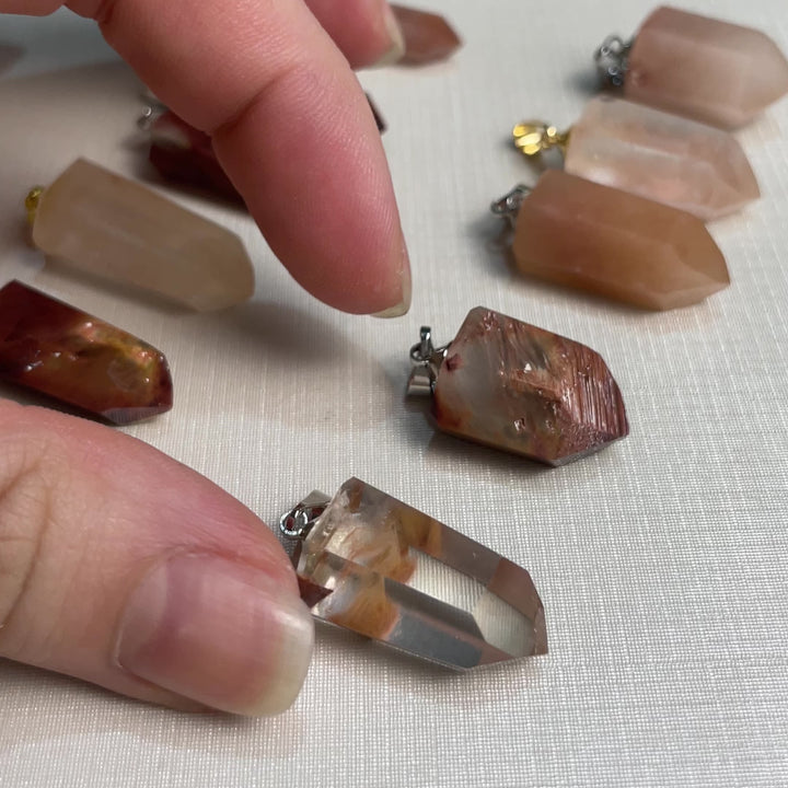 RED AMPHIBOLIUM PENDANT SET - 10 PCS