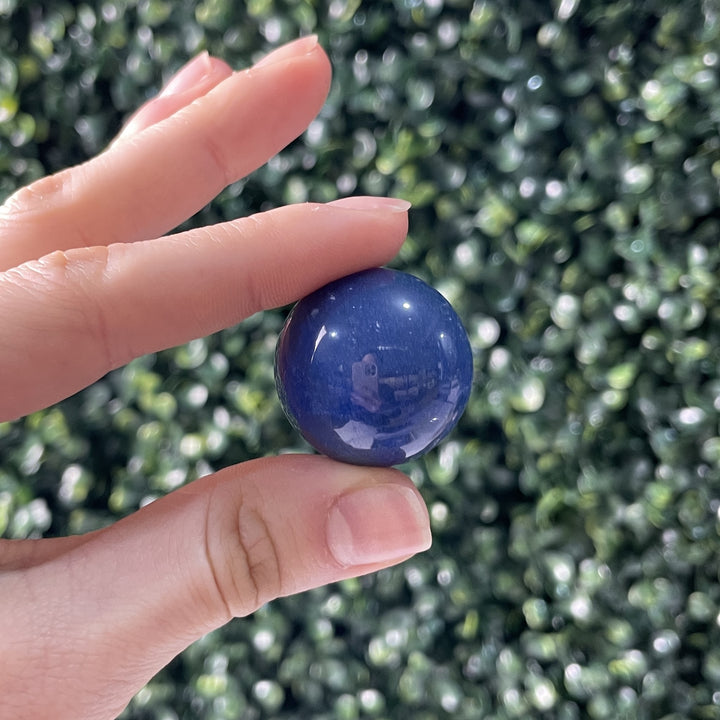 BLUE QUARTZ SPHERE BALL WHOLESALE - Amezoni Crystals Wholesale