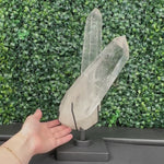 HQ Laser from Diamantina product video showing Diamantina Quartz Display Piece - HQ Laser from Diamantina from Amezoni Brazil.