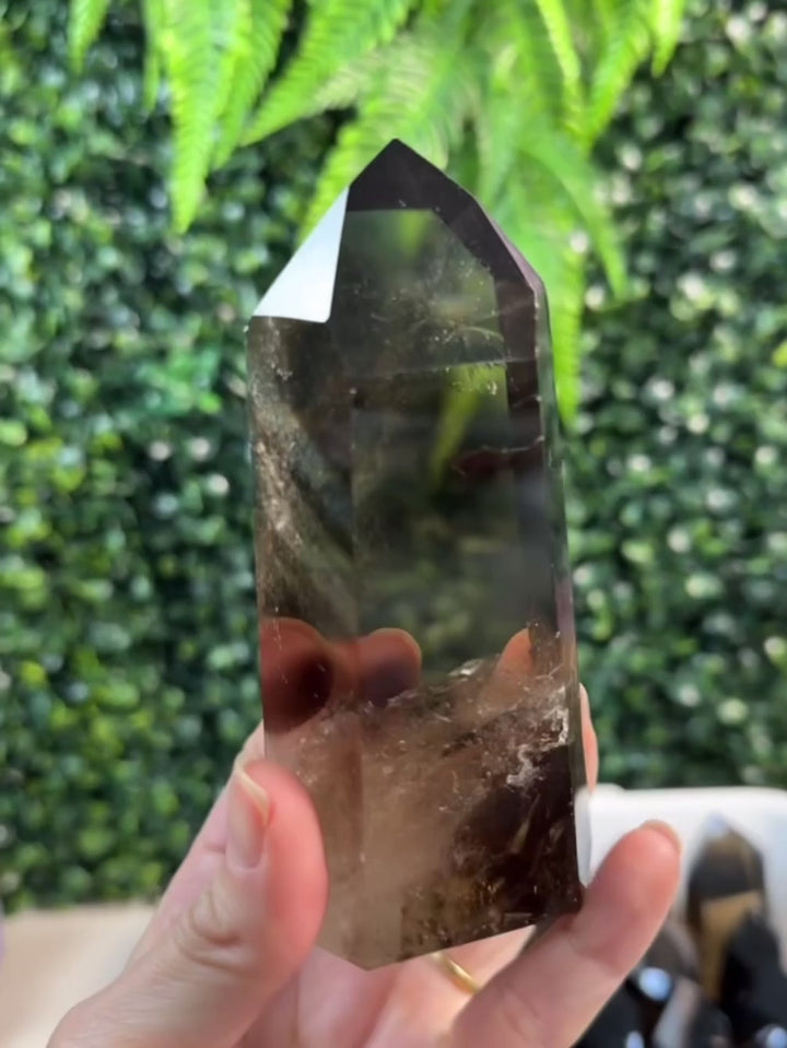 HIGH QUALITY SMOKY QUARTZ TOWERS LOT