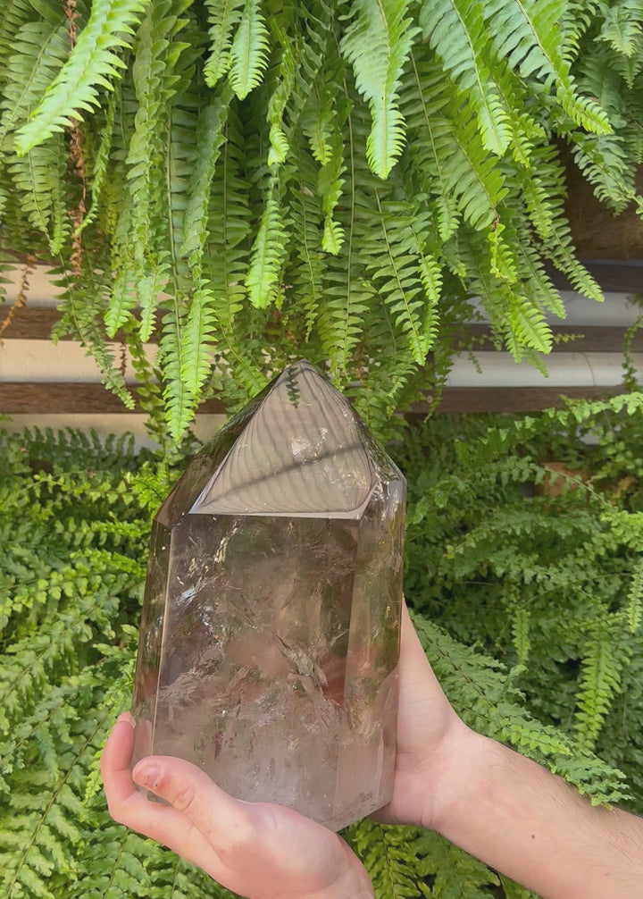 XL SMOKY QUARTZ RAINBOW TOWER